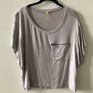 Cropped Zipper T-shirt